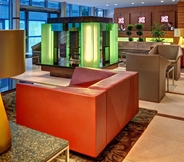 Lobby 5 Hilton Garden Inn Frankfurt Airport