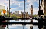 Atraksi di Area Sekitar 4 Park Plaza Westminster Bridge London