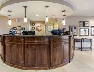 Lobby 2 Comfort Suites Fernley