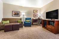 Common Space Comfort Suites Fernley