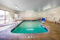 Swimming Pool Comfort Suites Fernley