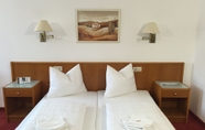 Kamar Tidur 5 gut-Hotel Pommernhotel Barth