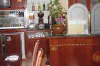Bar, Cafe and Lounge Hôtel Claridge