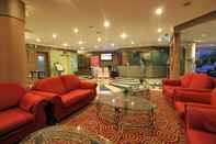 Lobby Grand Eska Hotel and Residences - CHSE Certified