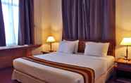 Kamar Tidur 5 Grand Eska Hotel and Residences - CHSE Certified