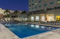 Kolam Renang Holiday Inn Express Manzanillo, an IHG Hotel