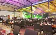 Restaurant 6 Sayaji Indore