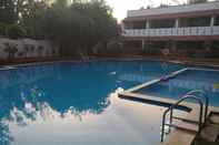 Swimming Pool Mamalla Beach Resort