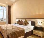 Bedroom 7 Days Hotel by Wyndham Baku