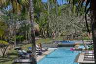 Kolam Renang Atmosphere Resorts & Spa