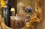 Lobby 5 Hotel d'Angleterre Saint Germain des Prés