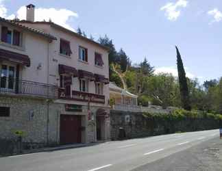 Luar Bangunan 2 La Corniche des Cevennes