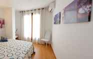 Kamar Tidur 5 Apartamentos Typic Sandic