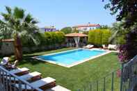 Swimming Pool Villa Fora Hotel