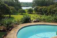 Swimming Pool Orchards Farm Cottages