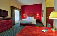 Phòng ngủ 5 Hampton Inn & Suites Ridgecrest