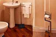 Toilet Kamar B & B Alba