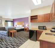 Kamar Tidur 2 La Quinta Inn & Suites by Wyndham Ada