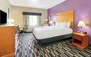 Bedroom 6 La Quinta Inn & Suites by Wyndham Ada