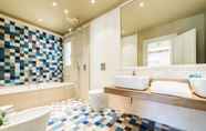 In-room Bathroom 6 Forte Village Resort - Il Borgo