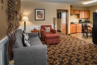 Common Space SureStay Plus Hotel by Best Western Kennewick Tri-Cities