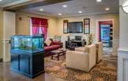 Lobby 5 SureStay Plus Hotel by Best Western Kennewick Tri-Cities