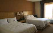Bedroom 3 Hampton Inn & Suites Riverton