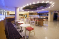 Bar, Cafe and Lounge Holiday Inn Express Rosario, an IHG Hotel