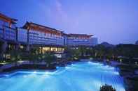 สระว่ายน้ำ Shangri-La Guilin