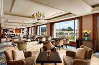 บาร์ คาเฟ่ และเลานจ์ Shangri-La Guilin