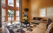 Lobi 6 Best Western Burbank Airport Inn