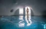 Swimming Pool 3 Art Maisons Oia Castle