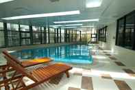 Swimming Pool Mercure Beijing Downtown