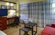 ห้องนอน 3 Courtyard by Marriott Greenville Downtown