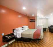 ห้องนอน 6 Motel 6 Monterey Park, CA