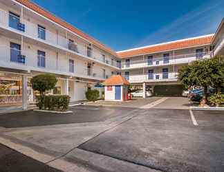 Bangunan 2 Motel 6 Monterey Park, CA