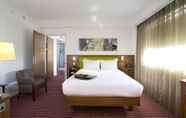 Kamar Tidur 3 Hampton by Hilton Liverpool City Center