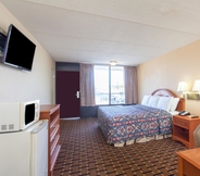 Kamar Tidur 3 Days Inn & Suites by Wyndham Pigeon Forge