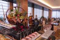 Quầy bar, cafe và phòng lounge Holiday Inn Tianjin Riverside, an IHG Hotel