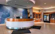 Lobi 3 SpringHill Suites by Marriott Pittsburgh Southside Works