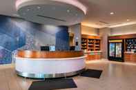 Lobi SpringHill Suites by Marriott Pittsburgh Southside Works