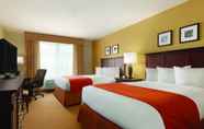 ห้องนอน 7 Country Inn & Suites by Radisson, College Station, TX