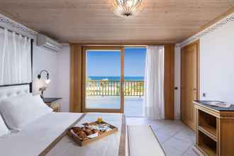 Bedroom 4 Mitsis Blue Domes Resort & Spa - All Inclusive