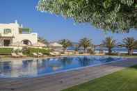 Swimming Pool Finikas Hotel