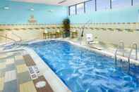 Swimming Pool SpringHill Suites by Marriott Pittsburgh Bakery Square
