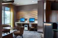 Functional Hall Springhill Suites by Marriott Syracuse Carrier Circle