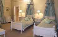 Bilik Tidur 7 Castle House B&B