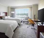 Bedroom 4 Atlanta Airport Marriott Gateway