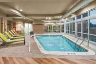 Swimming Pool SpringHill Suites by Marriott Roanoke