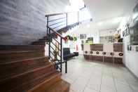 Lobi Funk Lounge Hostel